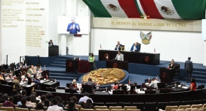Congreso de Hidalgo propone la inscripci&oacute;n en el muro de honor la leyenda &ldquo;2024 a&ntilde;os del bicentenario de la instauraci&oacute;n del pacto federal&rdquo;
