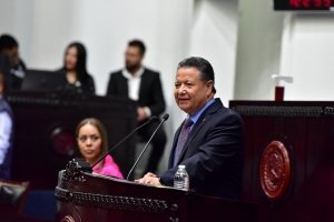 Avanza agenda legislativa propuesta por Menchaca Salazar