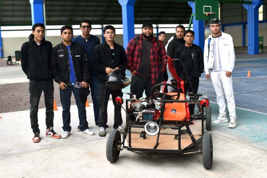 Estudiantes del ITESA desarrollan go-karts eléctricos