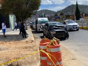 Semot informa sobre incidente vial entre transporte p&uacute;blico y veh&iacute;culo particular