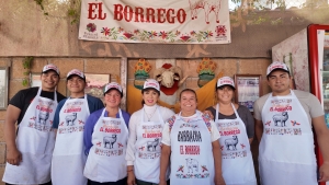 Reyna Mej&iacute;a, demuestra c&oacute;mo las mujeres pueden hacer barbacoa