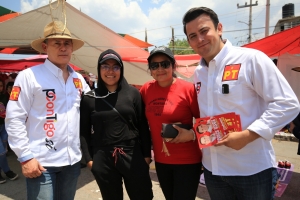 Ciudadan&iacute;a pachuque&ntilde;a reconoce trabajo y resultados de Adolfo Pontigo