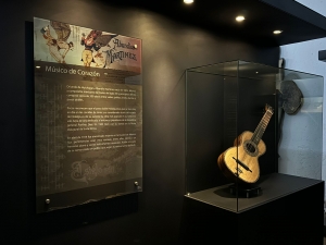 Conmemoran en Huichapan 159 aniversario de Abundio Martínez