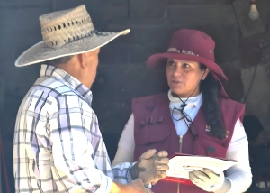 Servidores del pueblo continúan censo para fortalecer atención a las familias afectadas