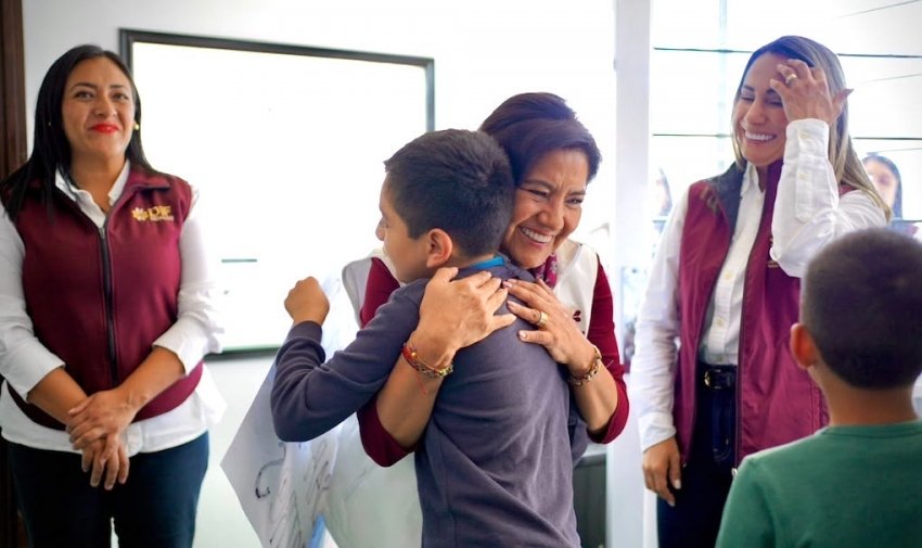 Trabajo conjunto fortalece la atención a familias de Cuautepec