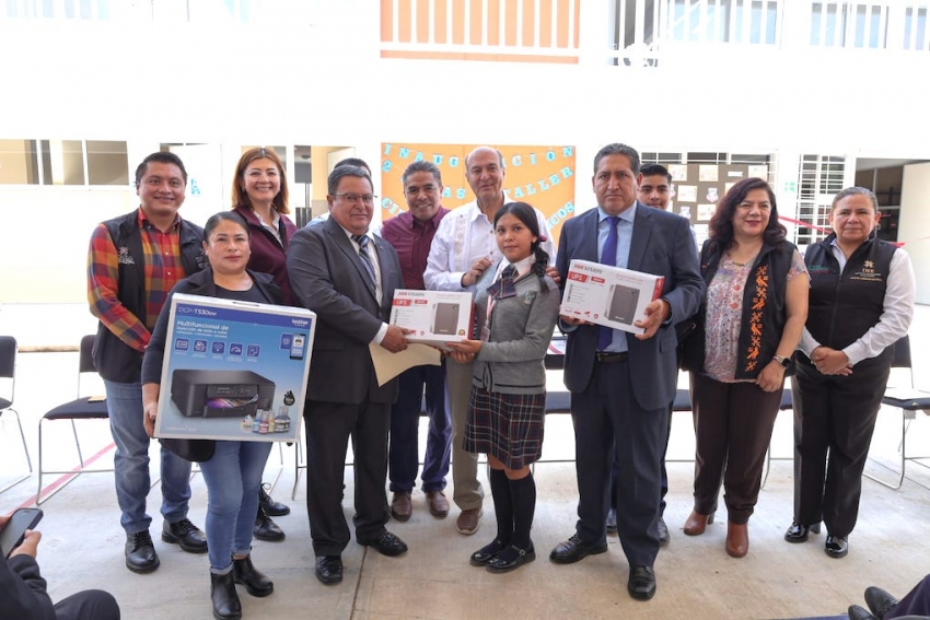 Gobierno de Hidalgo invierte 7.6 mdp en escuelas de Chapantongo y Alfajayucan