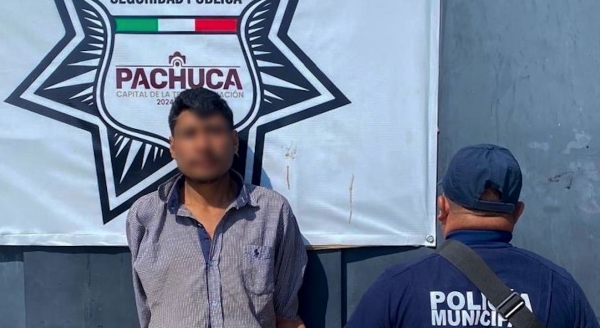 Detienen a hombre con orden de aprehensi&oacute;n en Pachuca