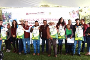 Saderh fortalece el campo hidalguense con entrega de apoyos agropecuarios