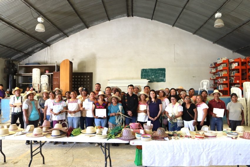 Artesanas y artesanos del Valle del Mezquital suman nuevas técnicas a su trabajo