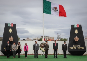 Inauguraron autoridades militares y estatales,&nbsp;Hemiciclo a los H&eacute;roes de Chapultepec