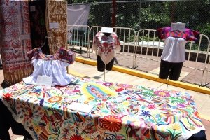 Reconocen el talento artesanal de la Otom&iacute;-Tepehua y la Huasteca