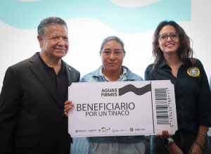 Gobierno de Hidalgo recibe 700 tinacos de Grupo Modelo para familias de Apan  &nbsp;