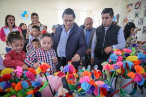 INAUGURA RAÚL CAMACHO BAÑOS SALÓN DE USOS MÚLTIPLES EN SAN CRISTÓBAL CHACÓN