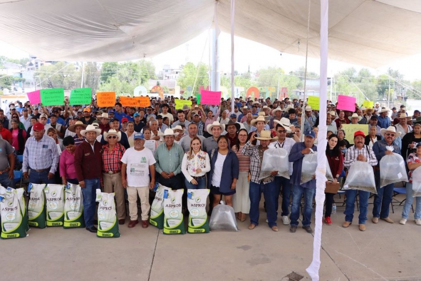 Fortalece Hidalgo su liderazgo nacional en producción acuícola con entrega regional de 900 mil crías de peces