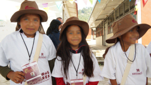 Alumnos de Acaxochitl&aacute;n preservar&aacute;n su cultura, lengua y tradiciones