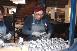 Incrementa colocaci&oacute;n de mujeres en empleos formales