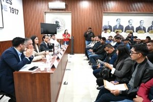 Congreso atiende solicitudes de habitantes del Cardonal