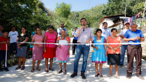 Dany Andrade cierra el a&ntilde;o entregando obras