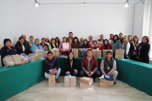 Entrega Edda Vite uniformes y calzado a personal sindicalizado del DIF Hidalgo  