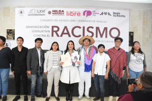 Hilda Miranda realiza foro  para combatir el racismo en Hidalgo 