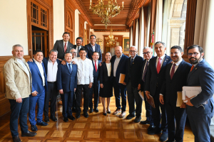 Frente común ante el embate estadounidense