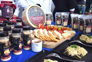 Presentan estudiantes de la UTVM innovaciones alimentarias