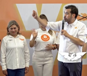 &Aacute;lvarez M&aacute;ynez promete un proyecto econ&oacute;mico con nuevo enfoque