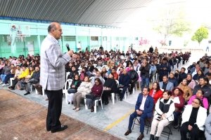 Promueve Natividad Castrej&oacute;n la formaci&oacute;n familiar en Mixquiahuala