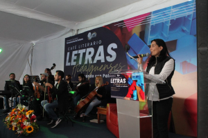 Llega la Lucha Libre al recinto legislativo