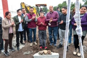 Colocan primera piedra del Bachillerato Nacional &ldquo;Margarita Maza&rdquo;