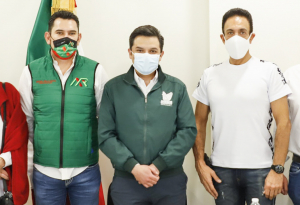 Director general del IMSS y gobernador de Hidalgo revisan estrategia para atender pandemia por COVID-19   