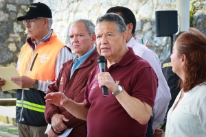 Priorizan atenci&oacute;n la salud  para la zona Otom&iacute;-Tepehua