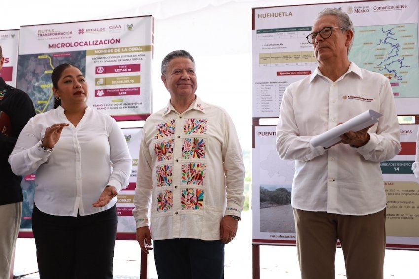 Menchaca Salazar lleva Rutas de la Reconstrucción a Huehuetla  