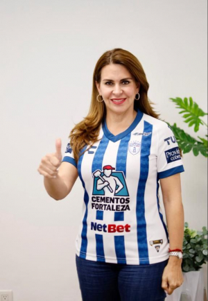 GANA CAROLINA VIGGIANO APUESTA A X&Oacute;CHITL G&Aacute;LVEZ