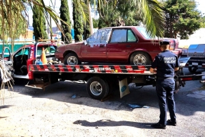 Operativo Rastrillo mantiene acciones permanentes para el retiro de veh&iacute;culos abandonados en Pachuca