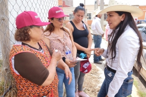 Yazmin D&aacute;vila compromete nuevo pante&oacute;n para Singuilucan