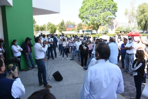 Se logran acuerdos con comerciantes de Tula