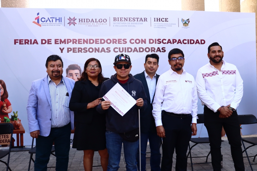 Personas con discapacidad fortalecieron sus negocios en la Feria del Emprendimiento