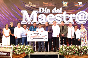 Celebran el D&iacute;a del Maestro en Tula-Tepeji