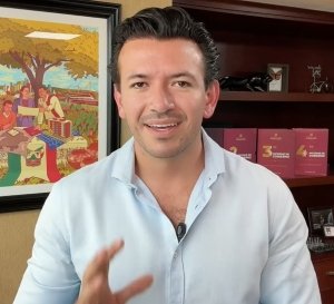 Miguel Tello se despide de Planeaci&oacute;n