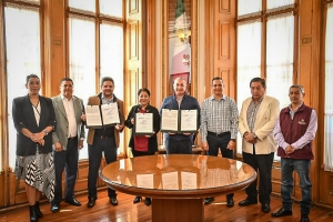 Secretar&iacute;a de Turismo estatal firma convenio &ldquo;Rutas M&aacute;gicas de Color&rdquo; con Pachuca&nbsp;&nbsp;