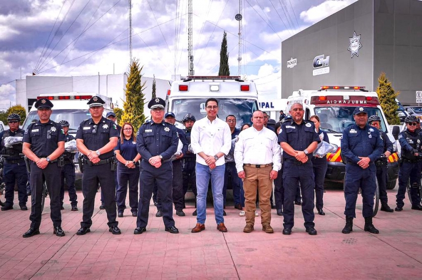 Jorge Reyes fortalece la atención de emergencias en Pachuca con tres ambulancias
