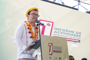 &nbsp;  Diputado Juli&aacute;n Nochebuena comparte ante miles de personas los logros de su primer a&ntilde;o de trabajo