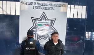 Detienen en Pachuca a joven con orden de aprehensi&oacute;n por robo agravado