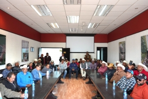 Saderh dialoga con sector lechero del Valle de Tulacingo