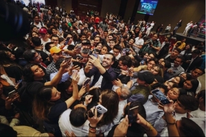 Acusa M&aacute;ynez que en Puebla hay contendientes &ldquo;huachicoleros&rdquo;