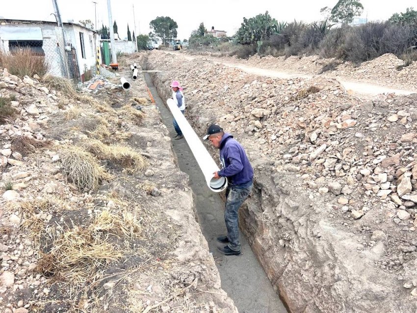 Moderniza Caasim infraestructura hidráulica en San Agustín Tlaxiaca