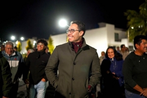 Refuerza Jorge Reyes infraestructura de alumbrado en Jardines de la Hacienda y Bosques del Pe&ntilde;ar como parte de la mejora continua