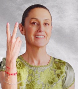 Claudia Sheinbaum arremete contra Marea Rosa