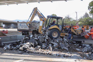 SIPDUS realiza cierre parcial de carriles en Glorieta Miguel Hidalgo